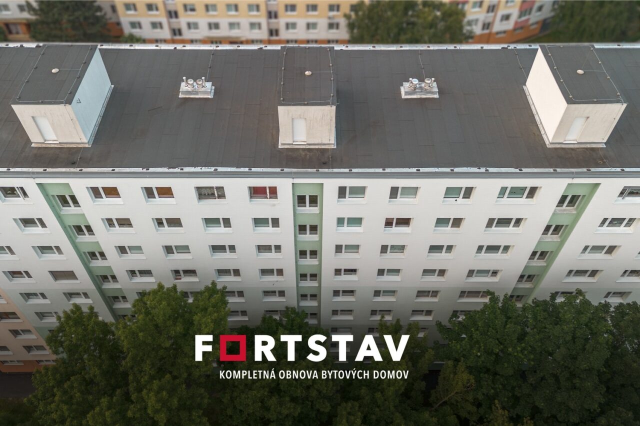 Zrekonštruovaný bytový dom v Petržalke